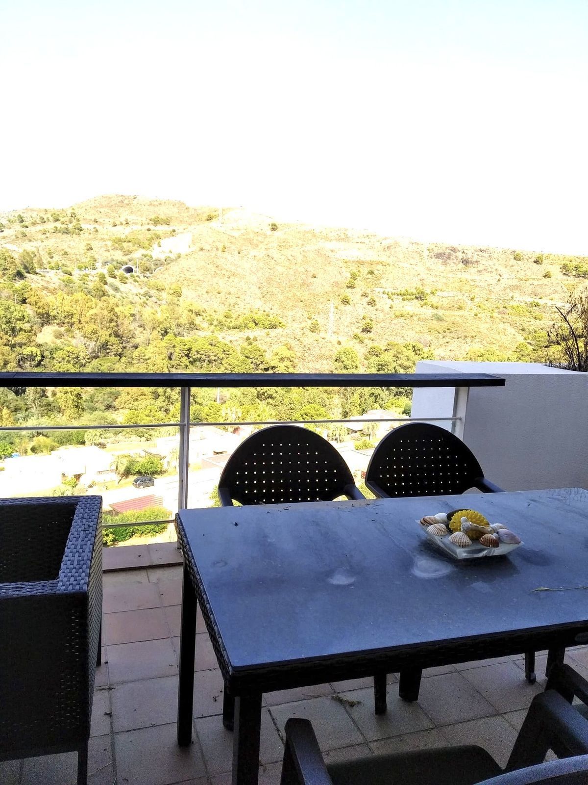 Middle Floor Apartment in Benahavís, Benahavís, 7/12