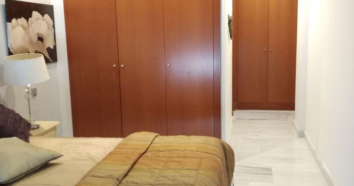 Middle Floor Apartment in Benahavís, Benahavís, 9/12