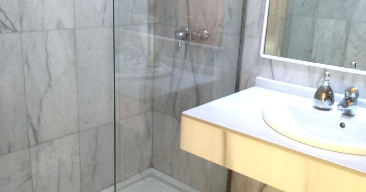 Middle Floor Apartment in Benahavís, Benahavís, 10/12