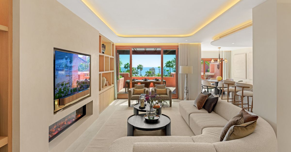 Duplex Penthouse in Estepona, Torre Bermeja, Estepona, 2/12