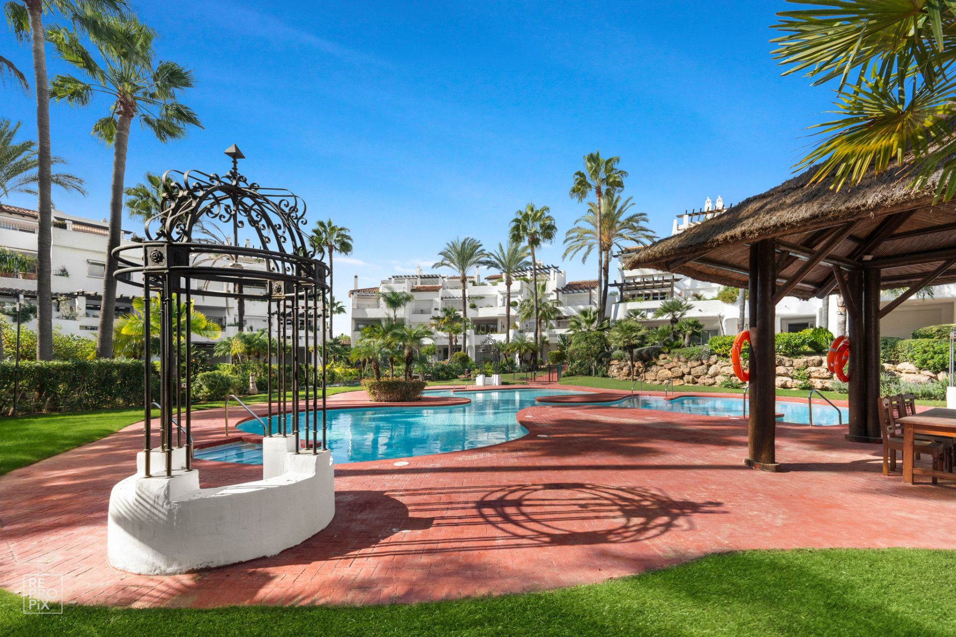 Appartement en rez-de-chaussée à Marbella - Puerto Banus, Marbella - Puerto Banus, 1/1