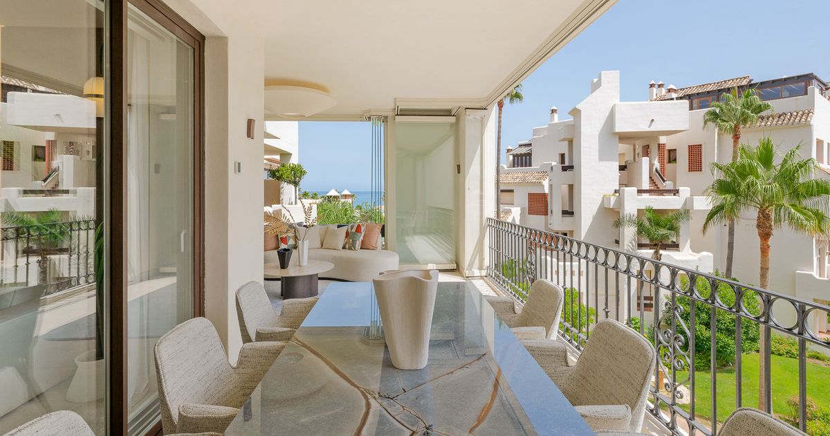 Apartment in Estepona, Bahía del Velerín, Estepona, 6/12