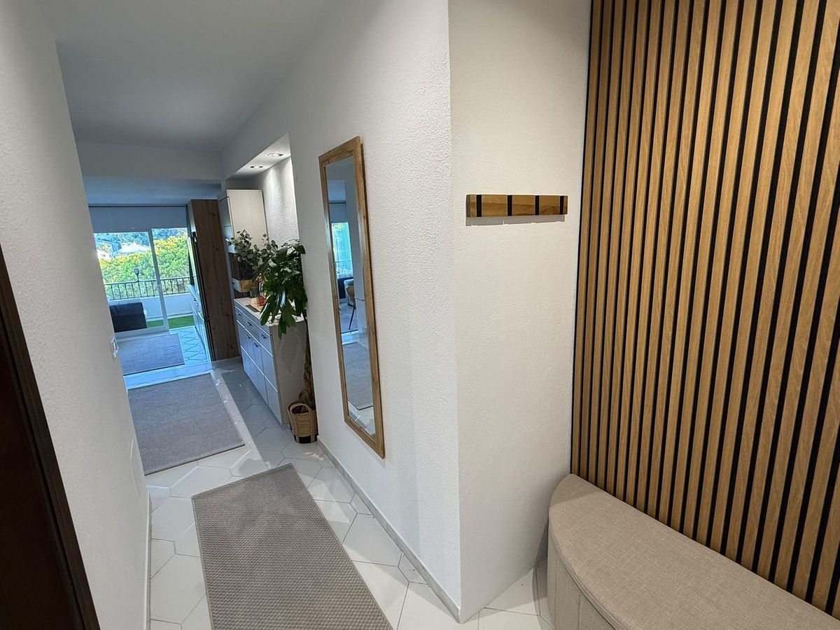 Studio en étage intermédiaire à Miraflores, Miraflores, 10/12