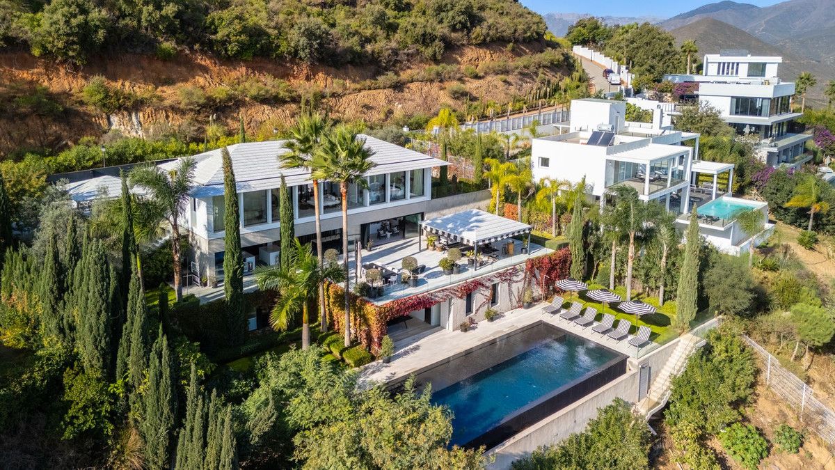 Villa Independiente en Elviria, Elviria, 4/12