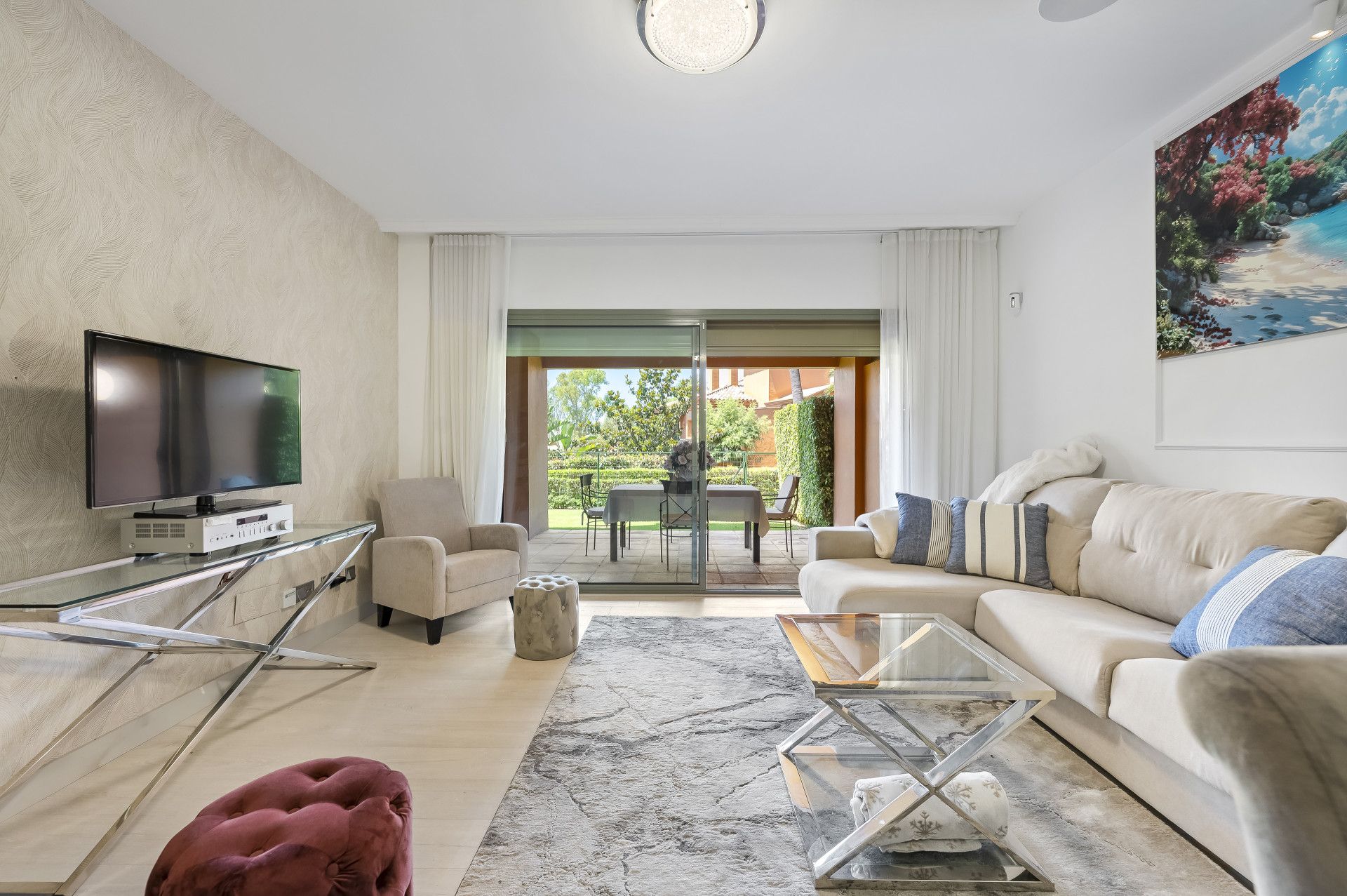 Ground Floor Apartment in Estepona, Benatalaya, Estepona, 2/12