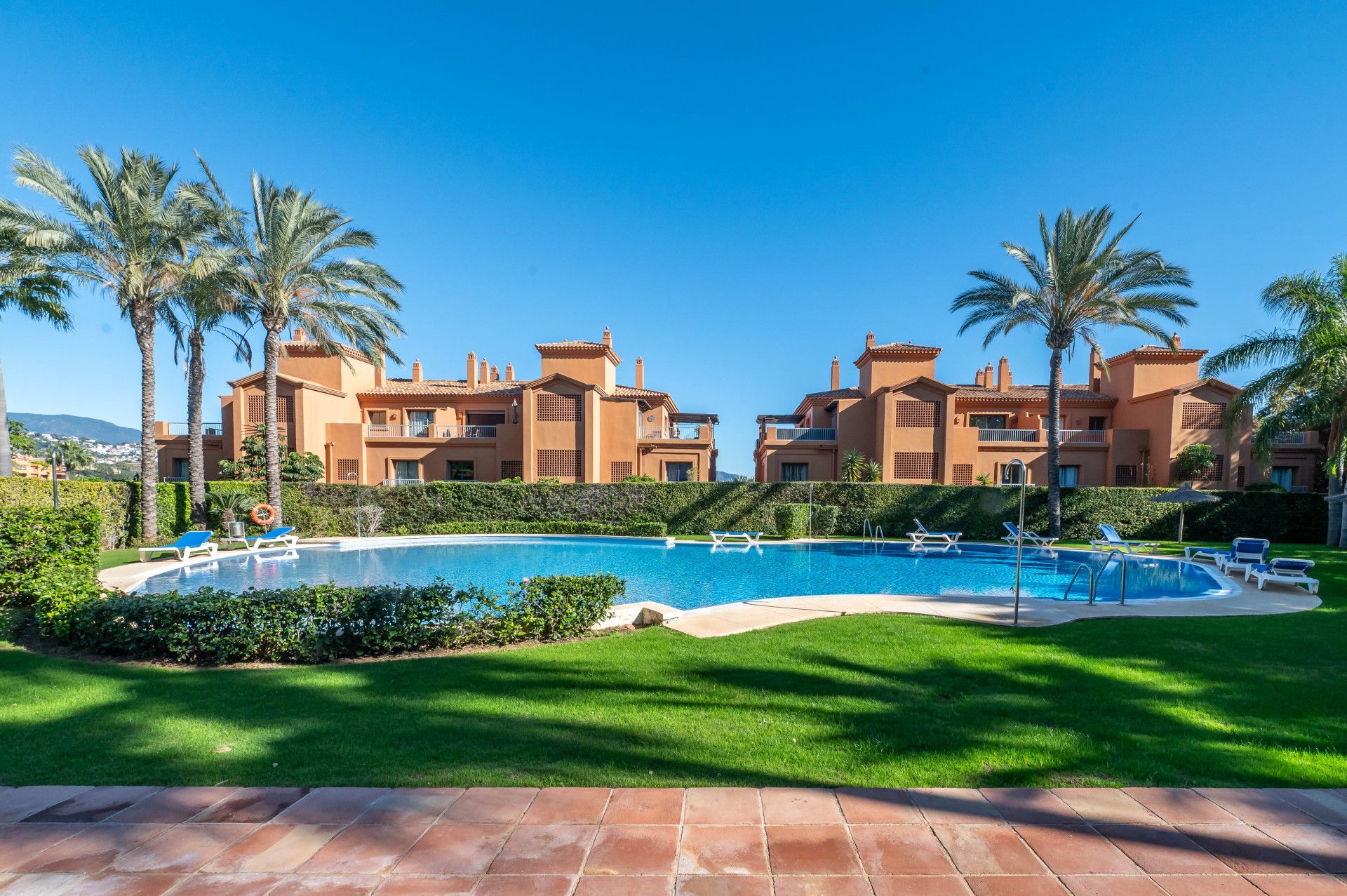 Ground Floor Apartment in Estepona, Benatalaya, Estepona, 1/12