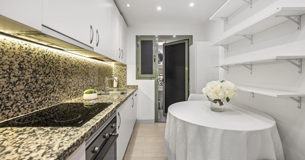 Ground Floor Apartment in Estepona, Benatalaya, Estepona, 11/12