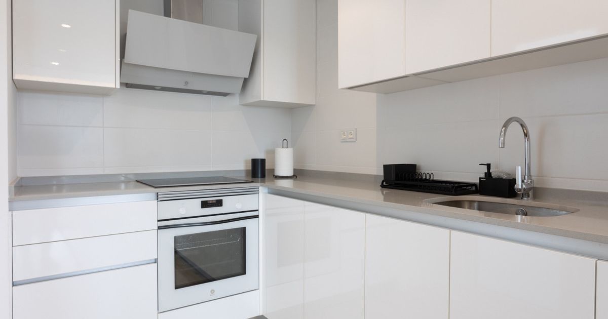 Appartement op de middelste verdieping in Nueva Andalucía, Nueva Andalucía, 9/12