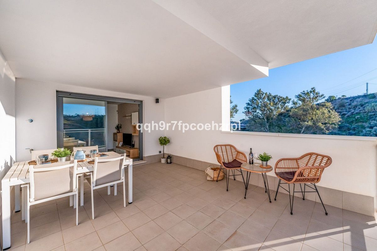 Middle Floor Apartment in La Cala de Mijas, La Cala de Mijas, 1/12