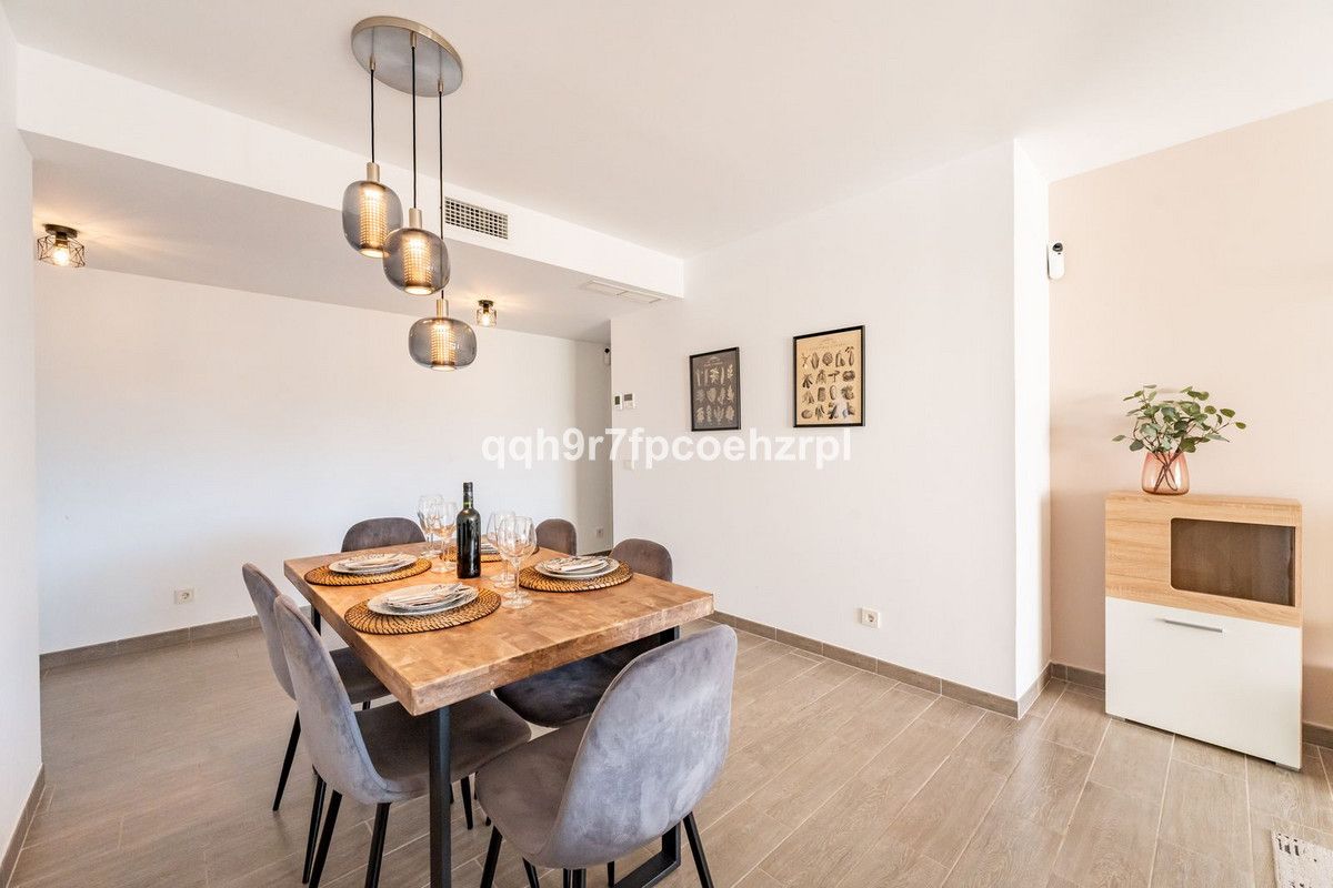 Middle Floor Apartment in La Cala de Mijas, La Cala de Mijas, 12/12