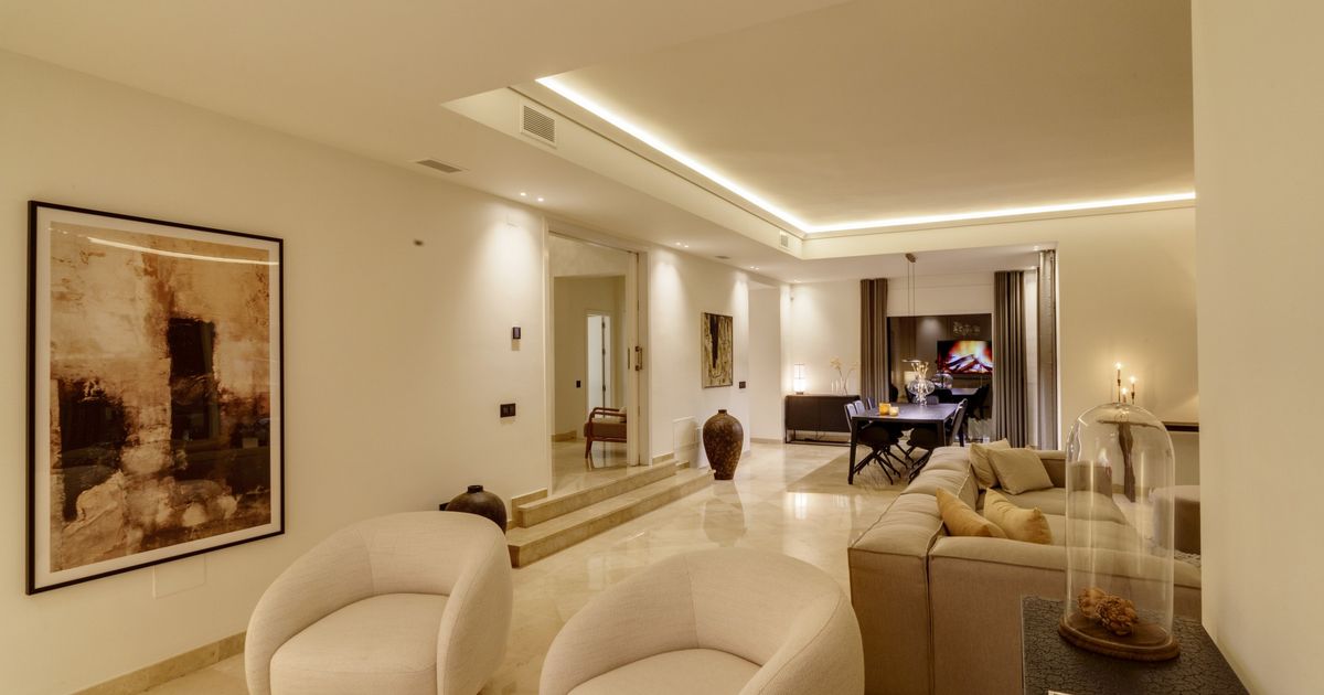 Villa in Nueva Andalucia, Nueva Andalucia, 4/12