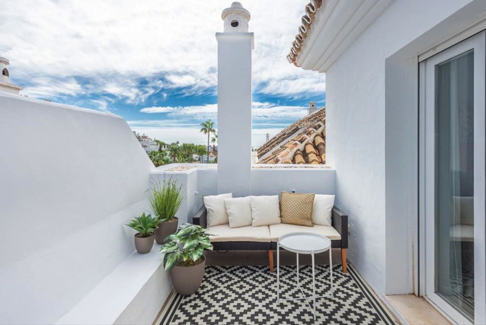 Duplex Penthouse in Nueva Andalucia, Nueva Andalucia, 3/12
