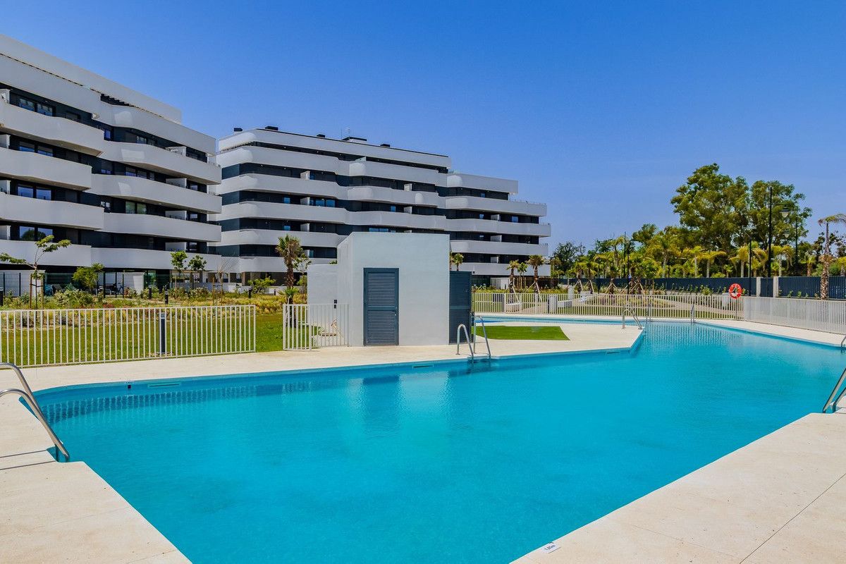 Apartamento en Planta Media en Torremolinos, Torremolinos, 1/12