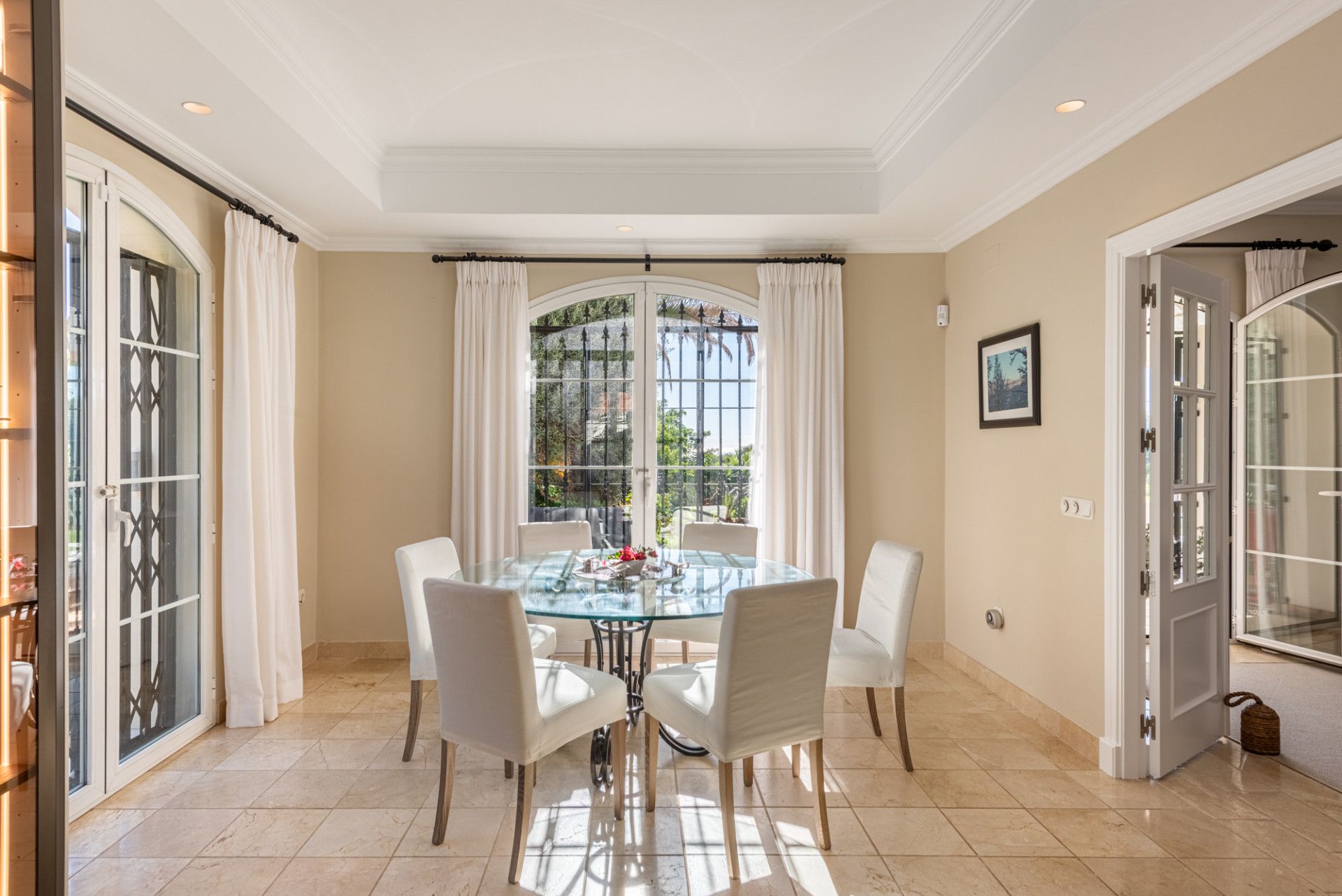 Villa in Benahavis, Vega del Colorado, Benahavis, 7/12