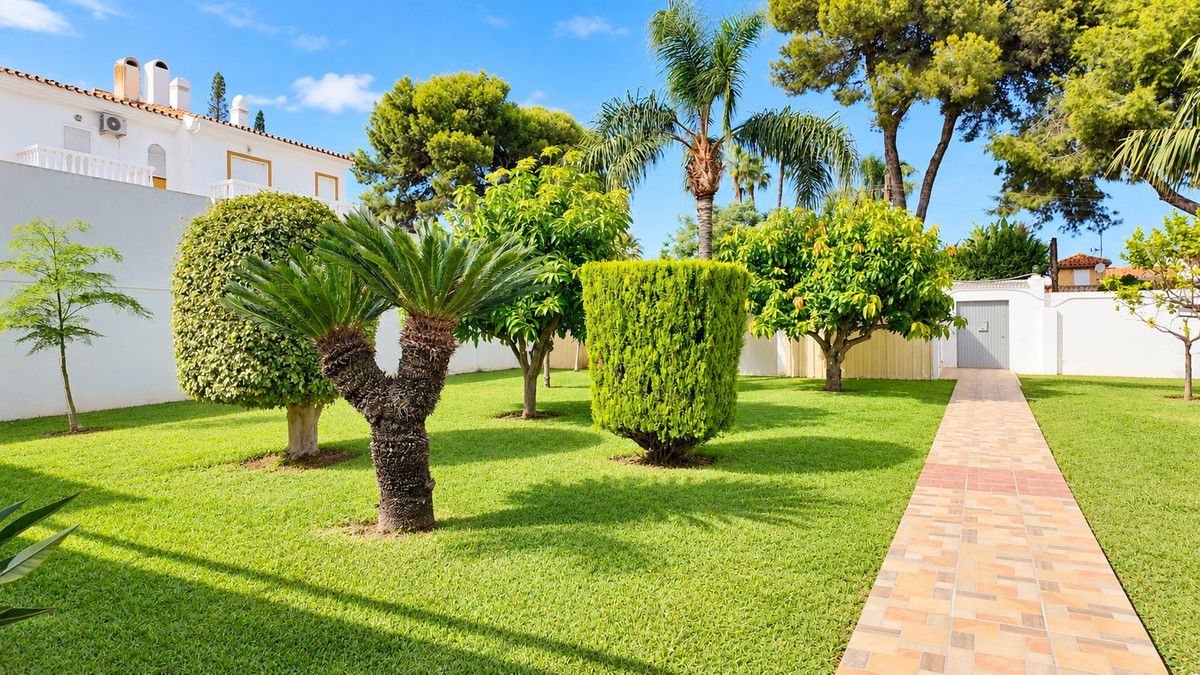 Detached Villa in Benalmadena, Benalmadena, 1/12