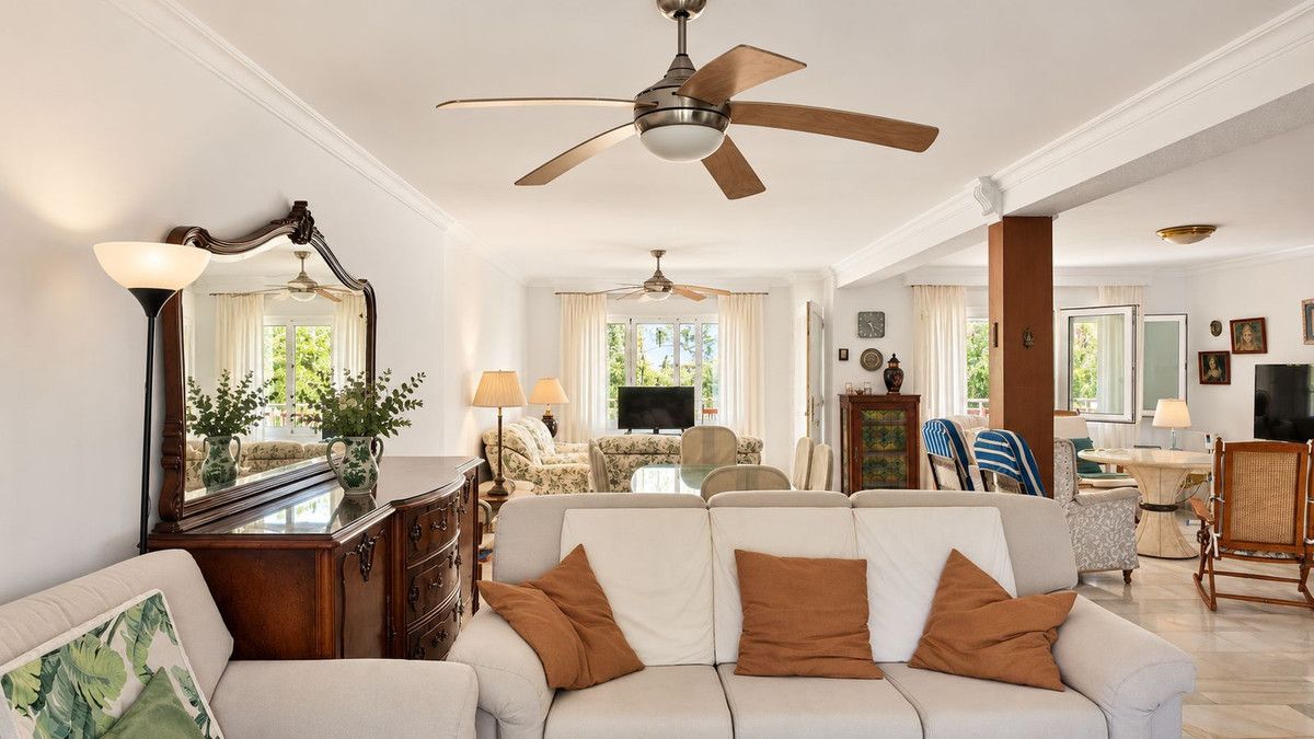 Detached Villa in Benalmadena, Benalmadena, 11/12