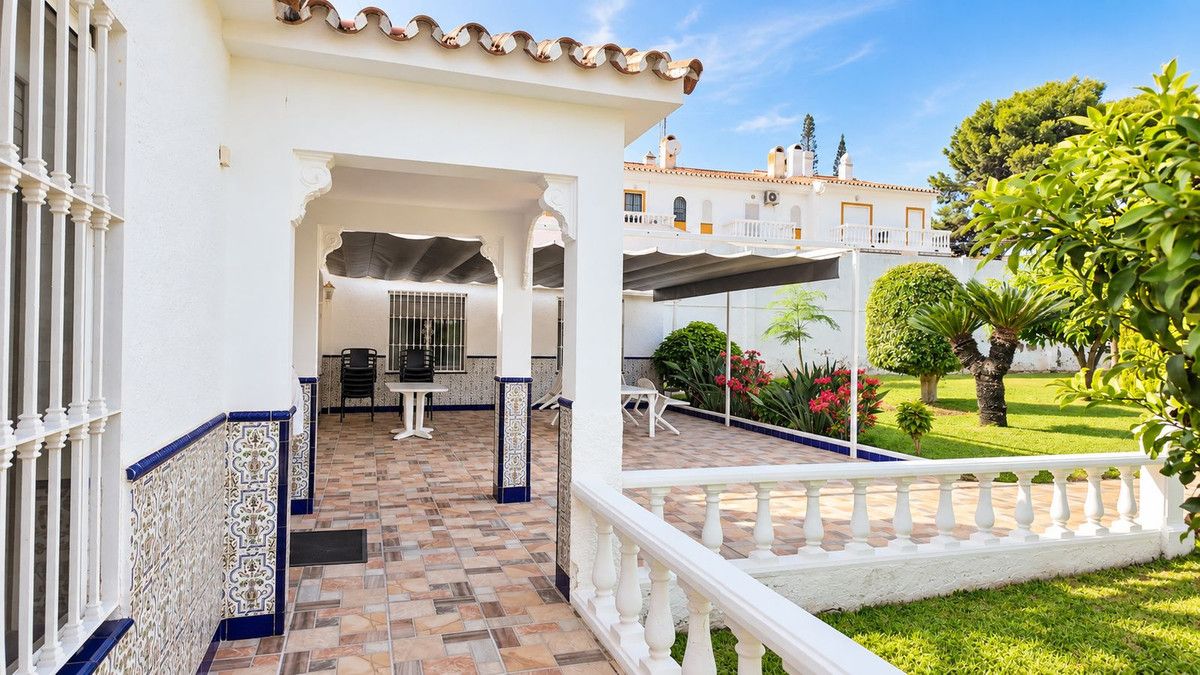 Detached Villa in Benalmadena, Benalmadena, 7/12