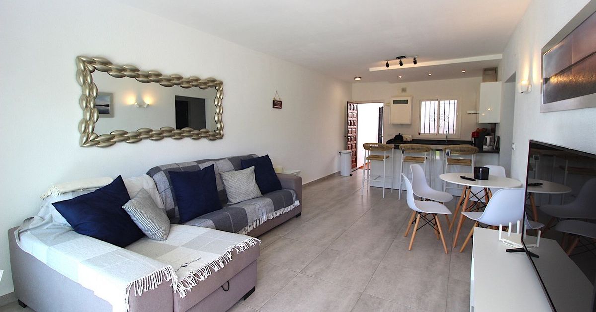 Ground Floor Apartment in El Paraiso, El Paraiso, 2/12