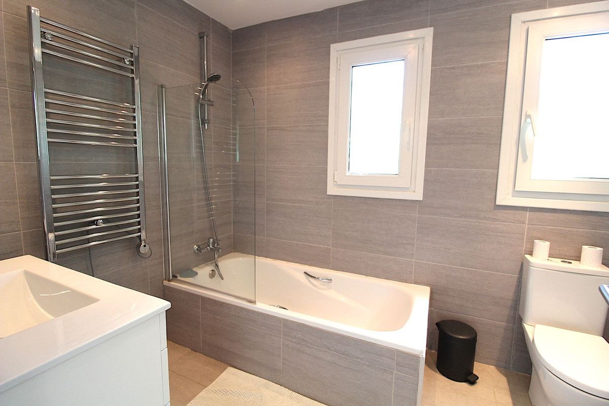 Apartament na parterze w El Paraiso, El Paraiso, 12/12