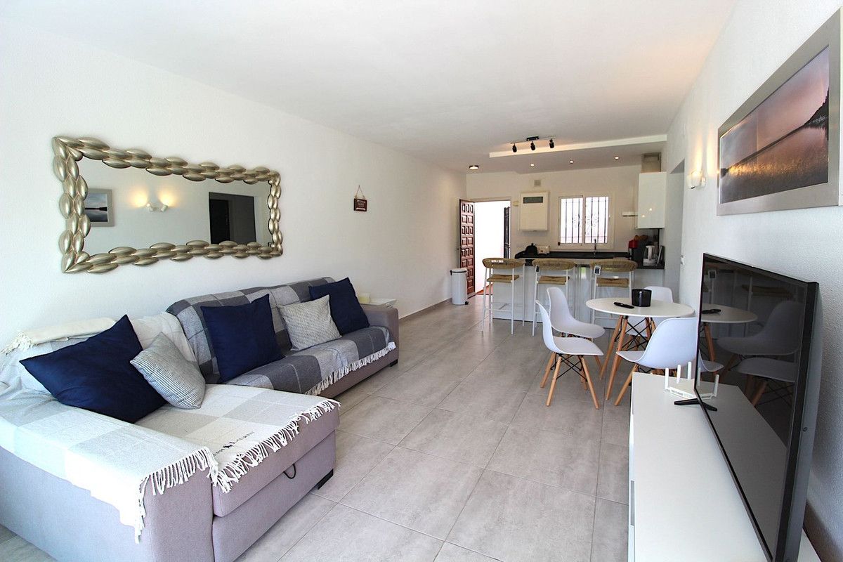 Apartament na parterze w El Paraiso, El Paraiso, 3/12