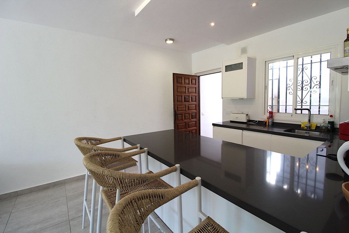 Apartament na parterze w El Paraiso, El Paraiso, 8/12