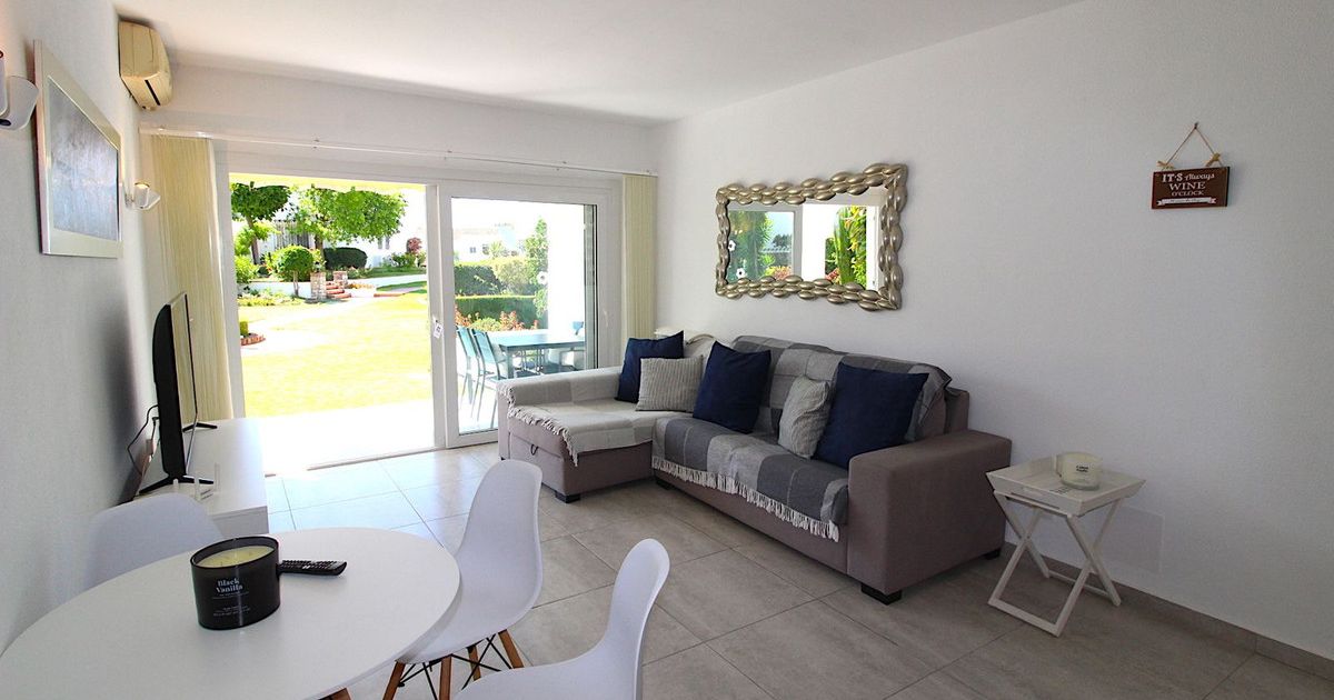 Ground Floor Apartment in El Paraiso, El Paraiso, 9/12