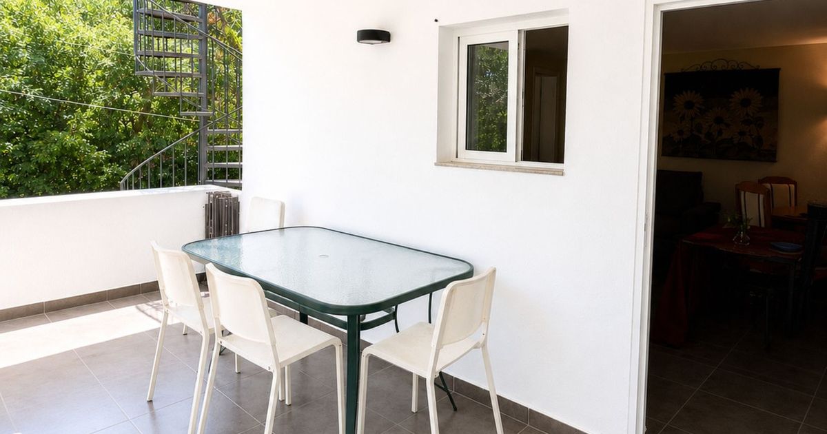 Detached Villa in El Faro, El Faro, 6/11