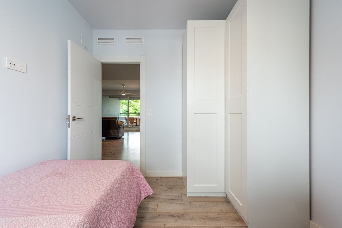 Apartamento en Planta Media en Torremolinos, Torremolinos, 9/12