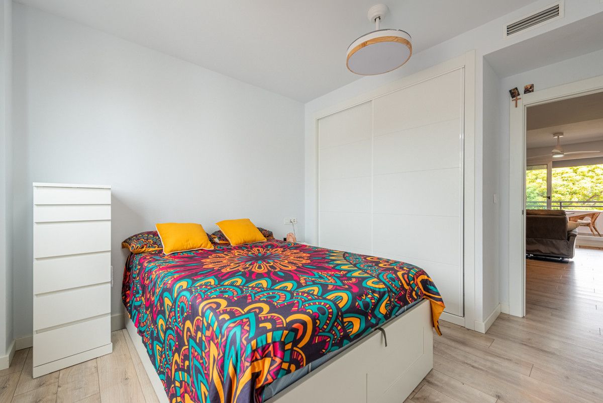 Apartamento en Planta Media en Torremolinos, Torremolinos, 10/12