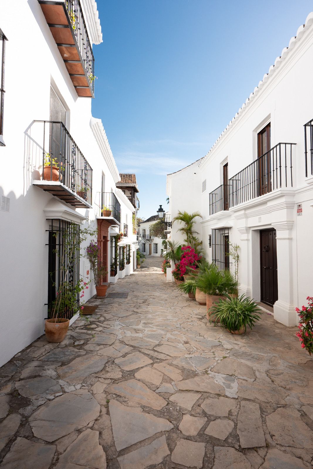 Townhouse in The Golden Mile, The Golden Mile, 1/12