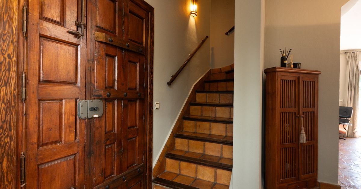Townhouse in The Golden Mile, The Golden Mile, 3/12