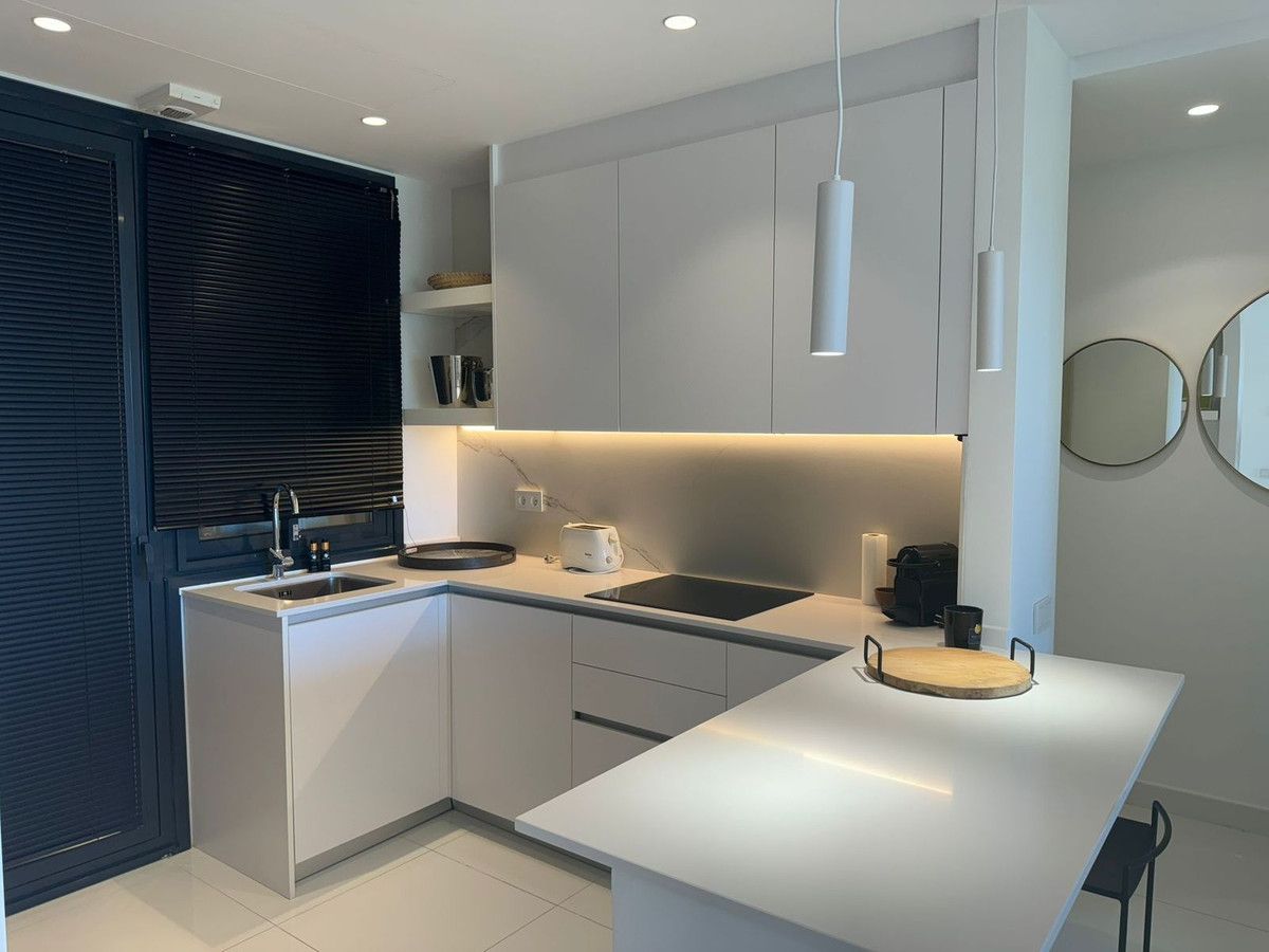 Appartement en étage intermédiaire à Benahavís, Benahavís, 4/12