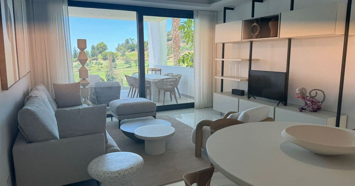 Appartement en étage intermédiaire à Benahavís, Benahavís, 7/12