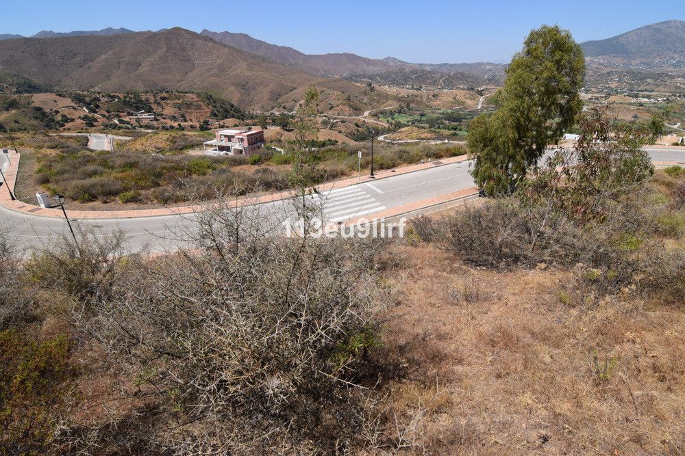 Residential Plot in La Cala Golf, La Cala Golf, 1/6