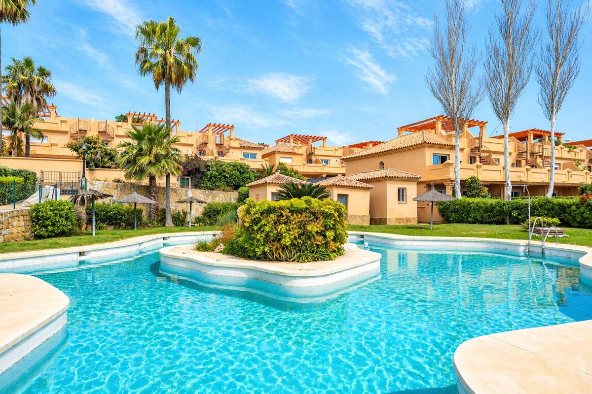 Таунхаус в Estepona, Estepona, 1/12