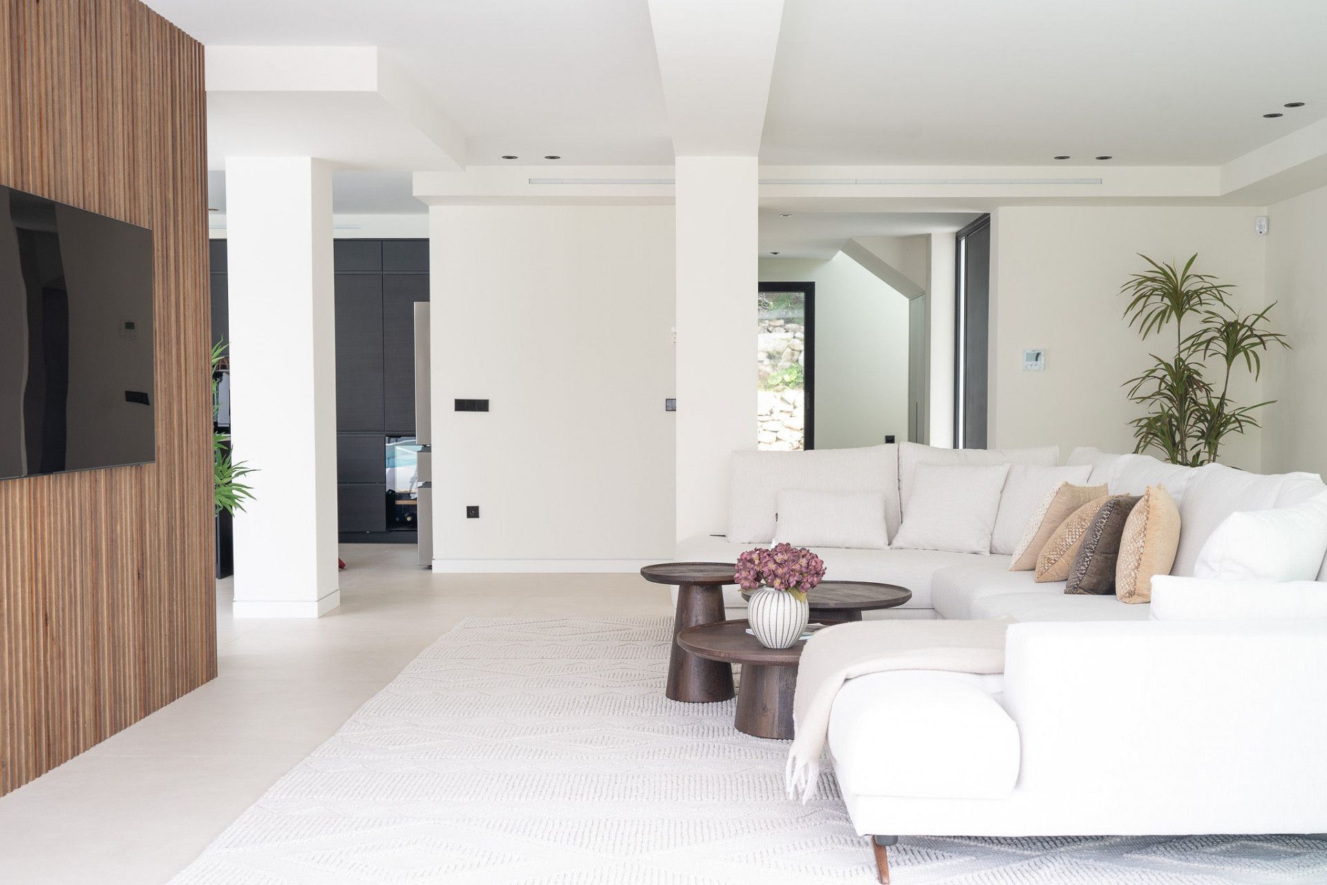 Villa in Marbella East, Las Chapas, Marbella East, 9/12