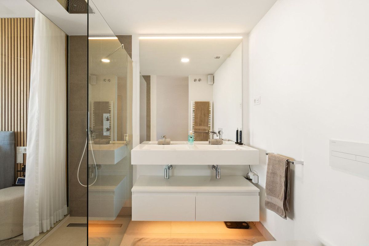 Middle Floor Apartment in Calanova Golf, Calanova Golf, 12/12