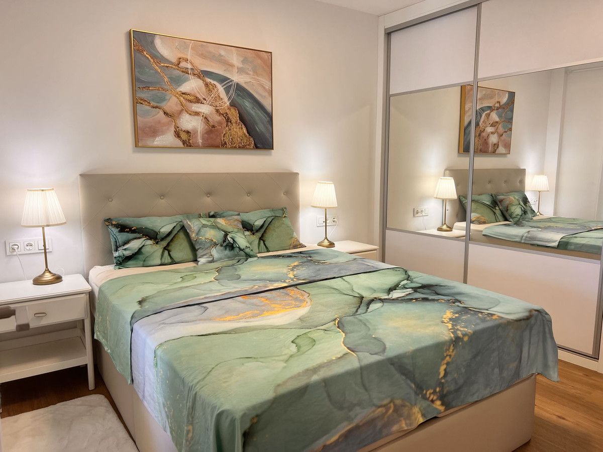 Апартаменты на среднем этаже в Fuengirola, Fuengirola, 11/12