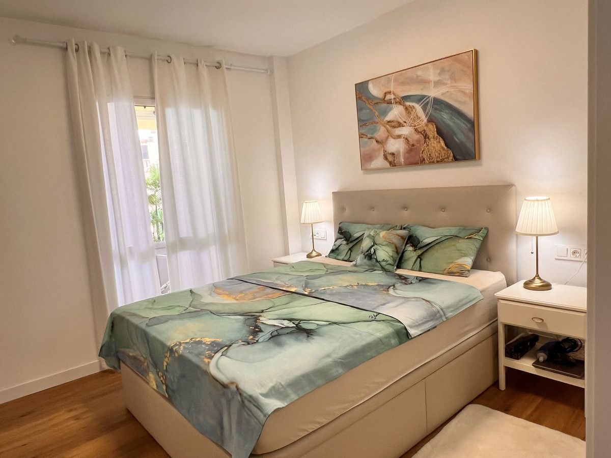 Апартаменты на среднем этаже в Fuengirola, Fuengirola, 12/12