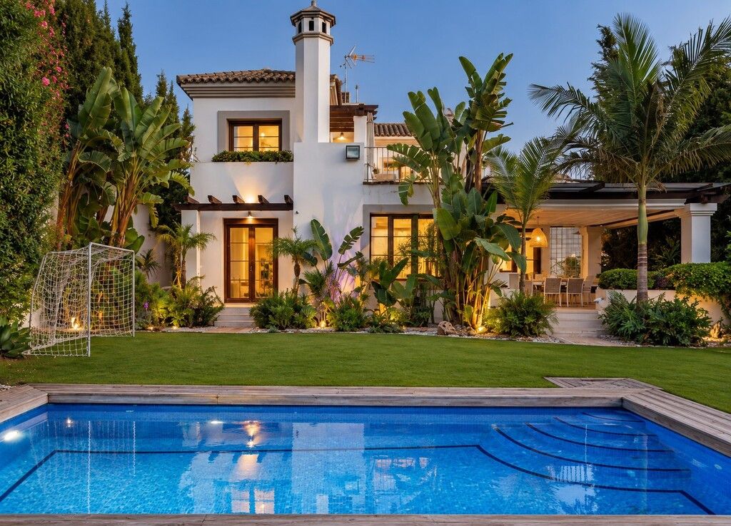 Villa independiente en Estepona, Estepona, 1/12