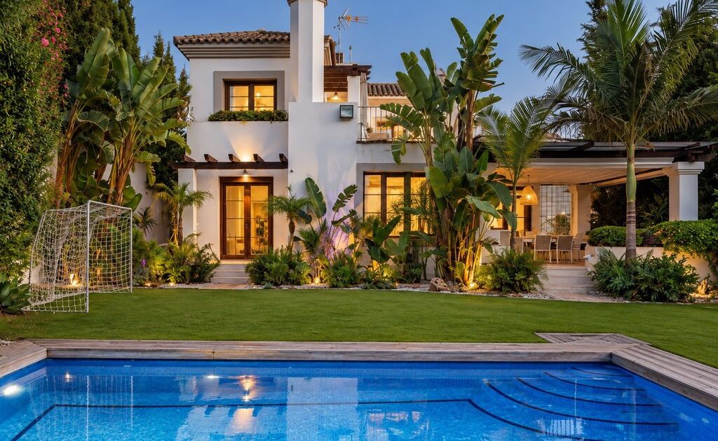Villa independiente en Estepona, Estepona, 1/12