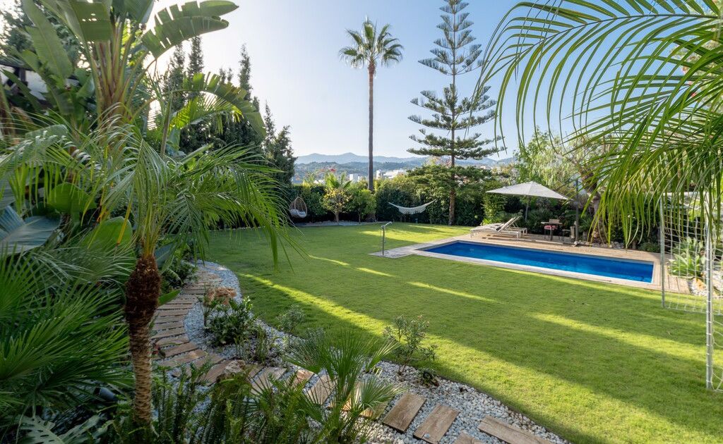 Villa independiente en Estepona, Estepona, 10/12