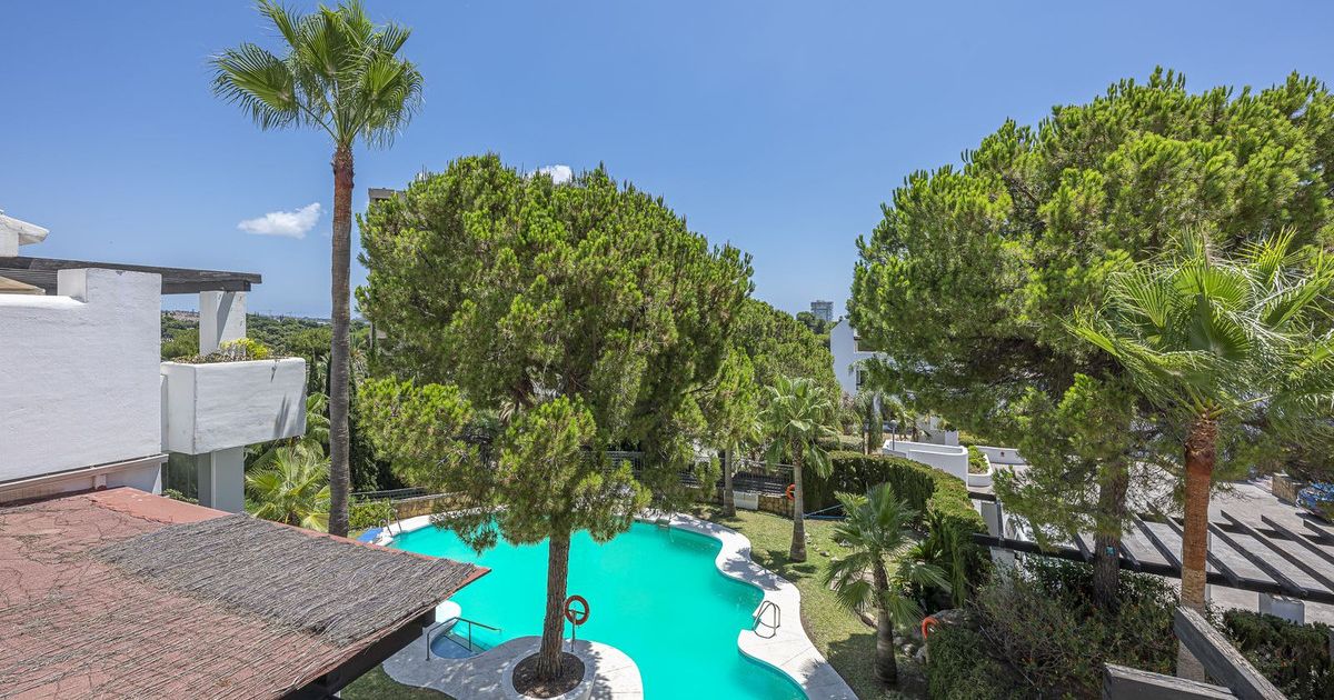 Top Floor Apartment in Río Real, Río Real, 11/12