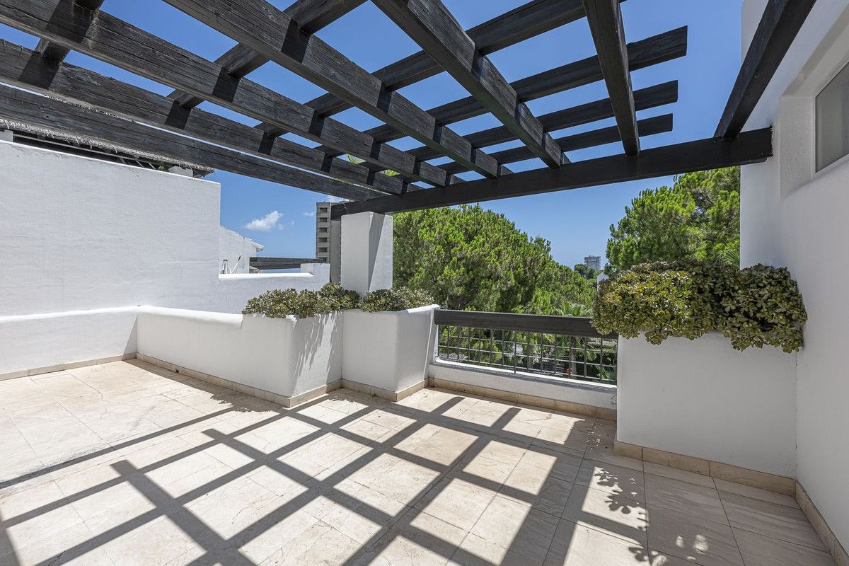 Top Floor Apartment in Río Real, Río Real, 7/12