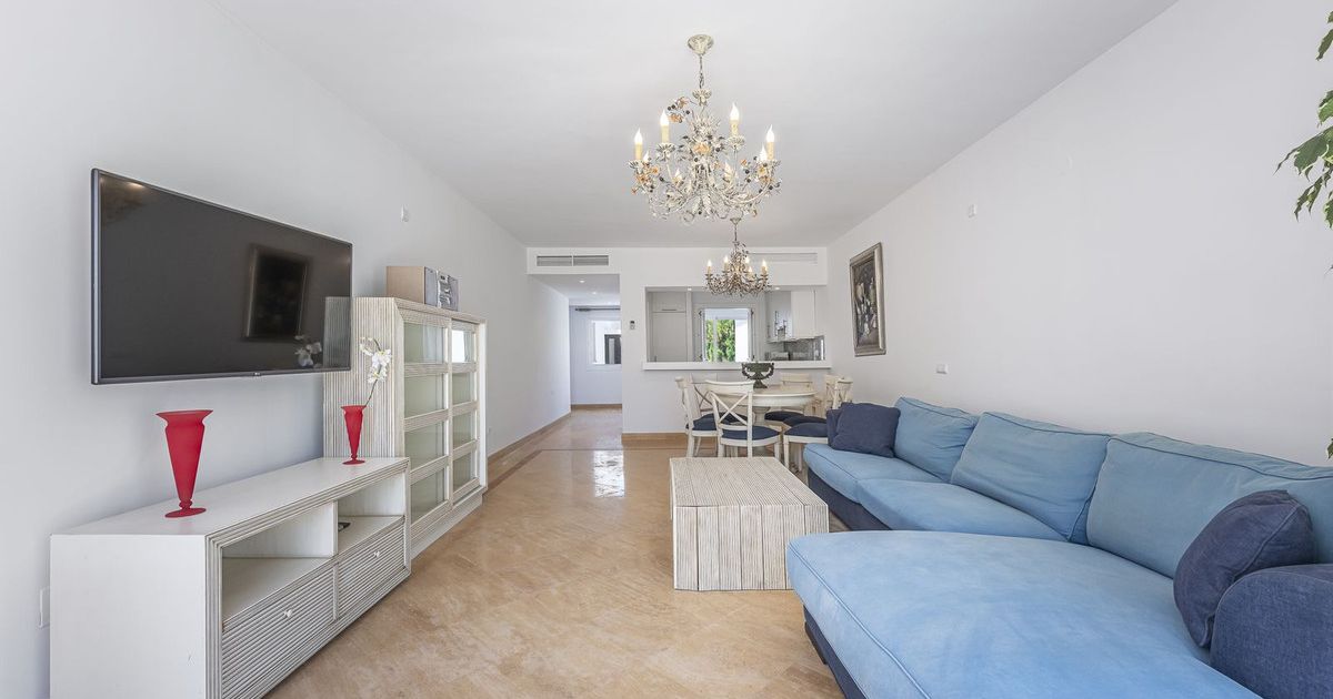 Top Floor Apartment in Río Real, Río Real, 8/12