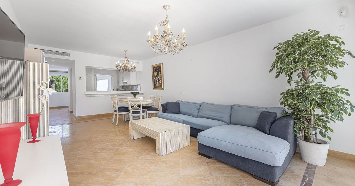Top Floor Apartment in Río Real, Río Real, 9/12