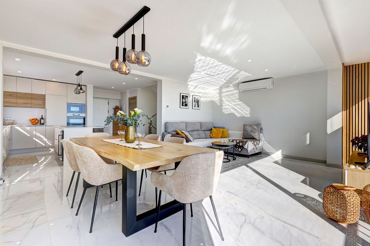 Detached Villa in Torreblanca, Torreblanca, 4/12