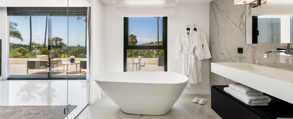 Freistehende Villa in Nueva Andalucía, Nueva Andalucía, 11/12