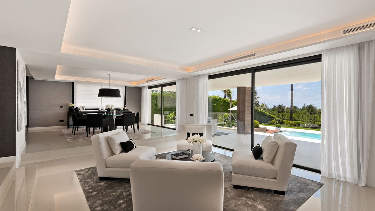 Freistehende Villa in Nueva Andalucía, Nueva Andalucía, 4/12