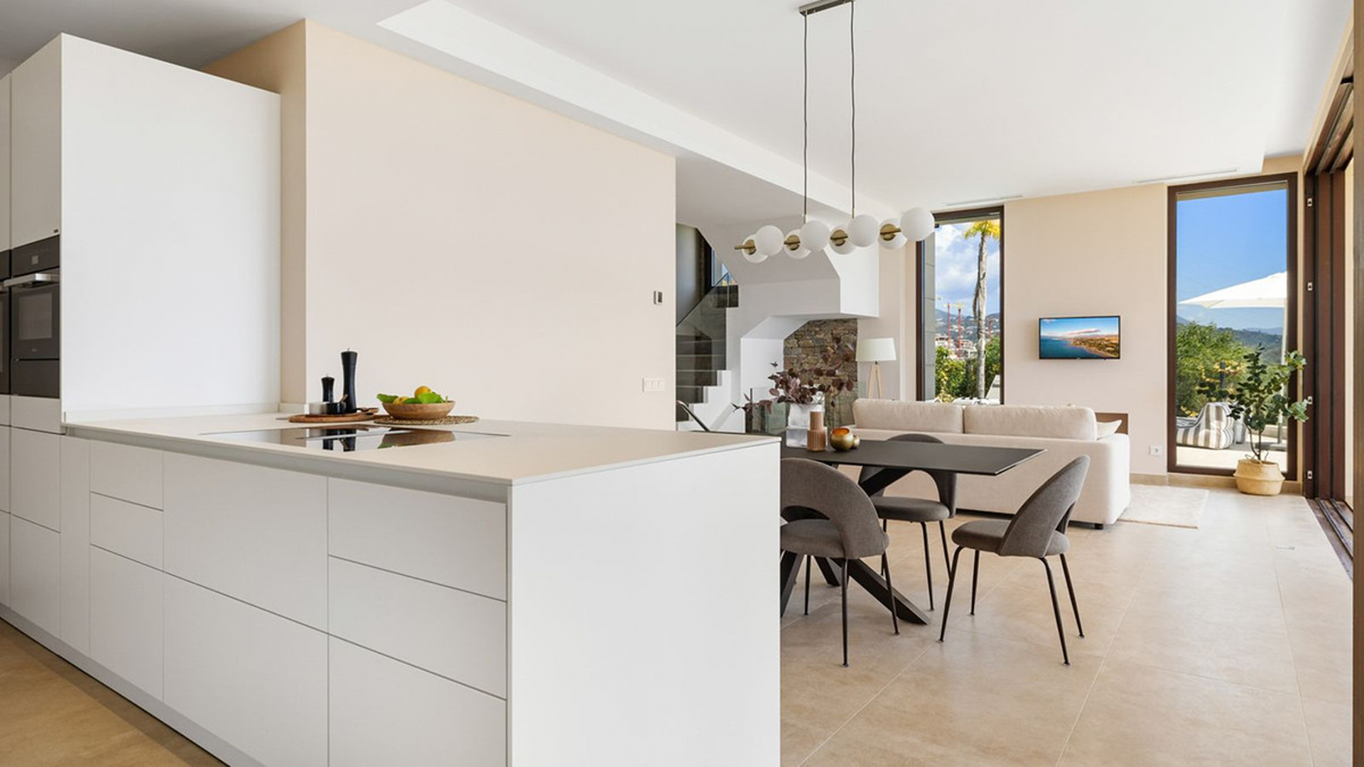 Huis in Benahavis, Be Lagom, Benahavis, 8/12